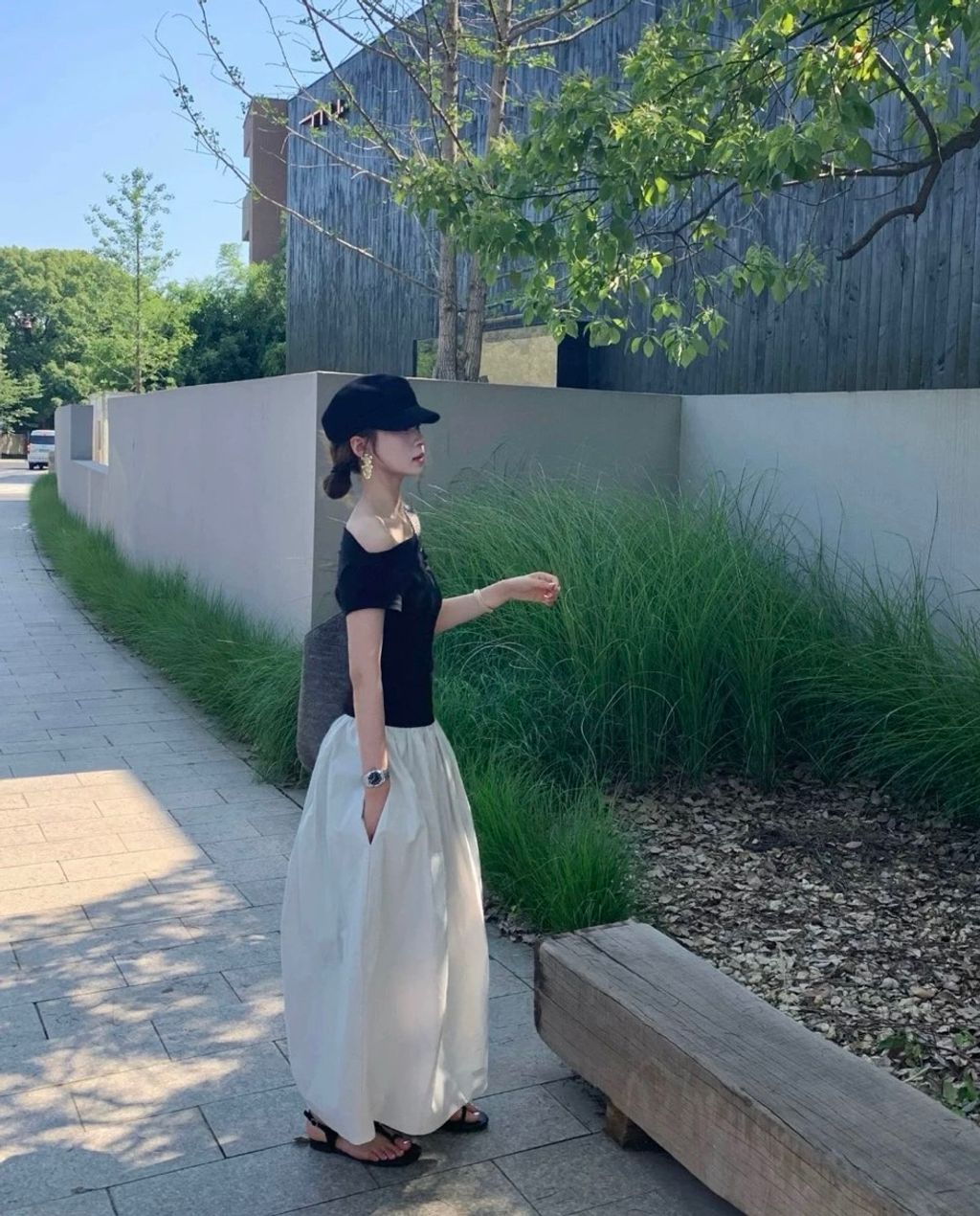 438063aa8c9a6eb2aa2d5316985b921f