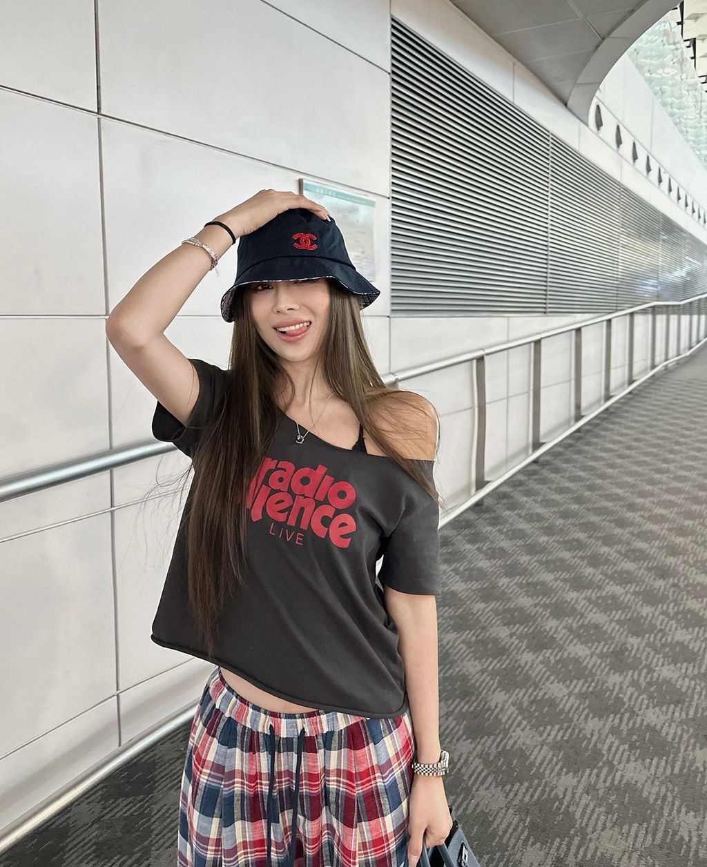 3ef9f53ab595f69820f6b1ac76c6258c