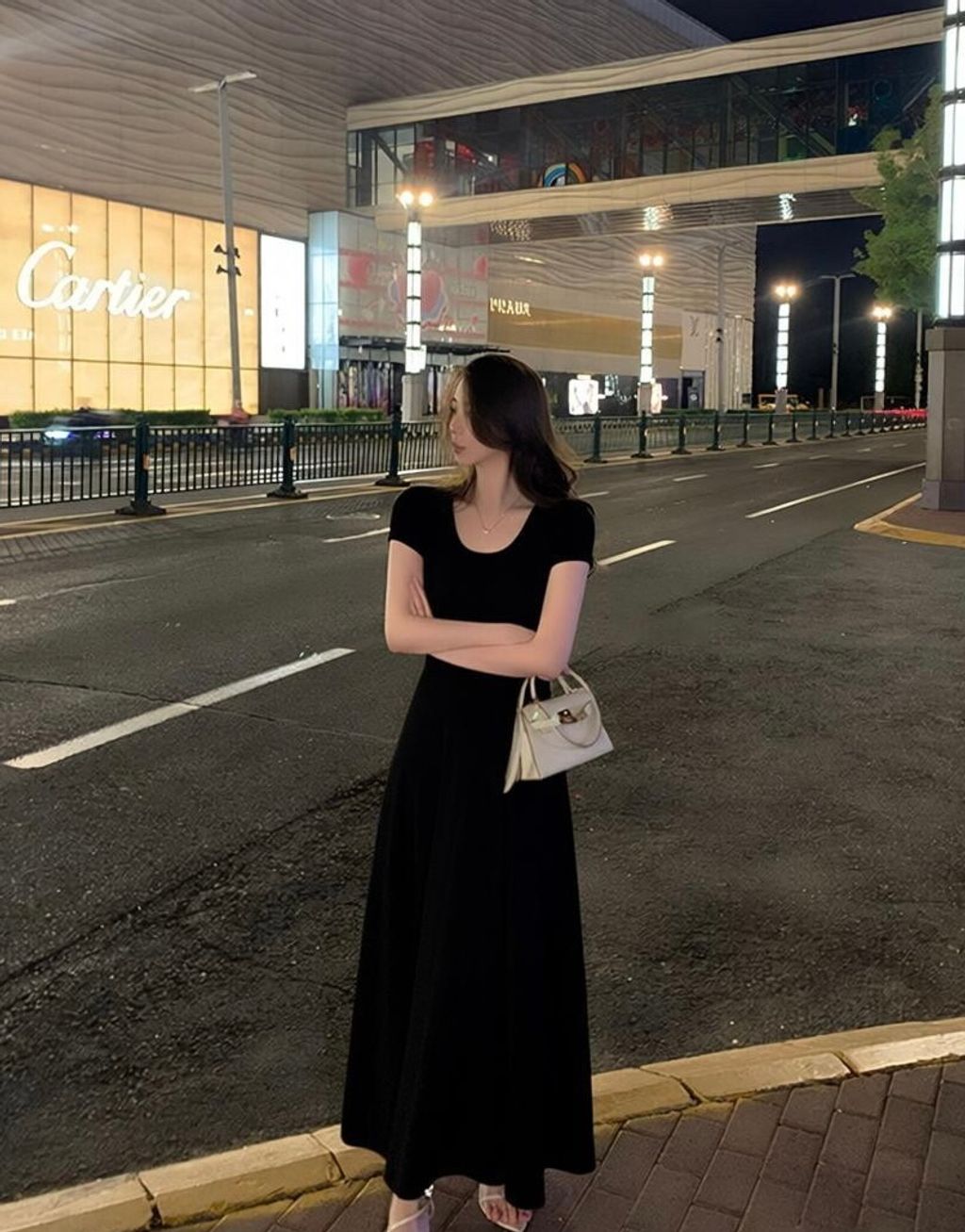 8a5e8661cb31601a39390ba3691c9fc2