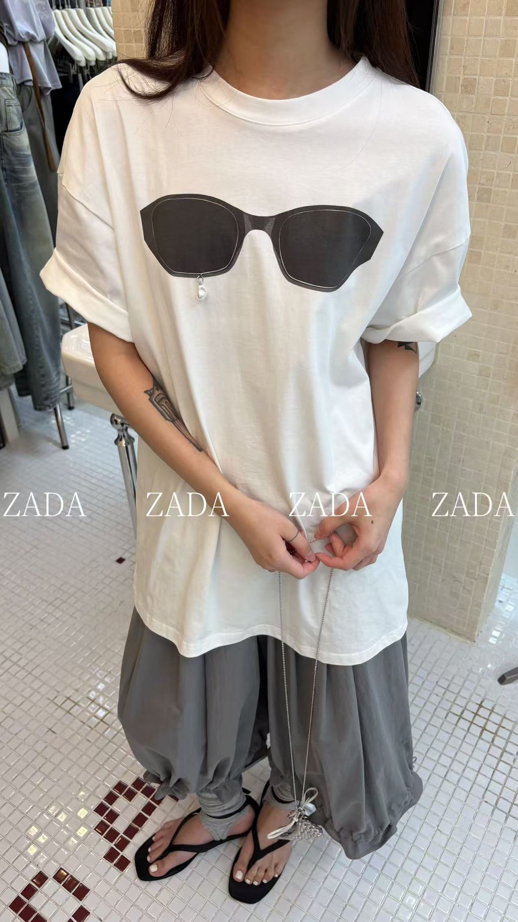 1387da973991359a2b4574e1c6a6d111