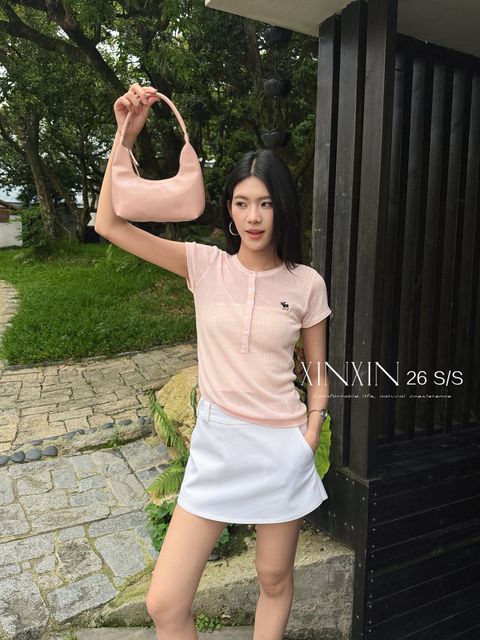 e858854d75ba99a1f1a255457a583c51