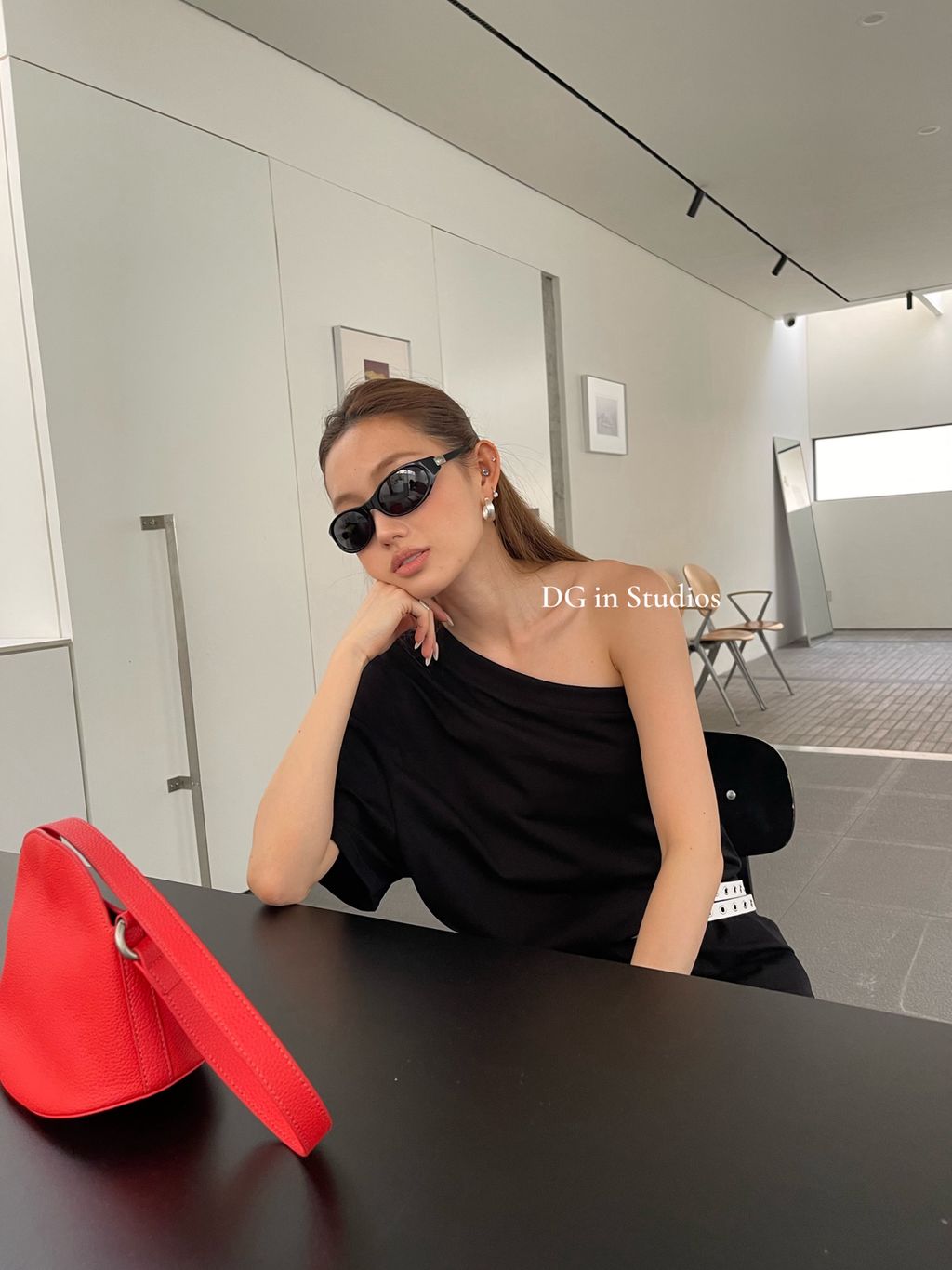 81eb52c6850dcef6ec27eccadc733da0