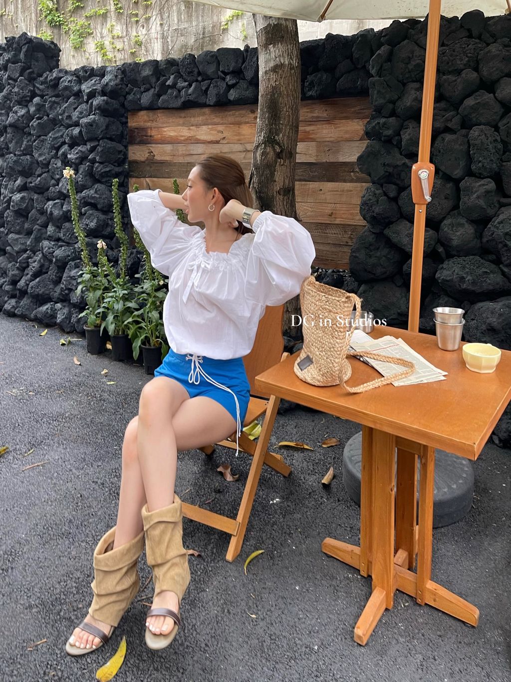 61d31ad6385ce63f0c0cb36b4b81903c