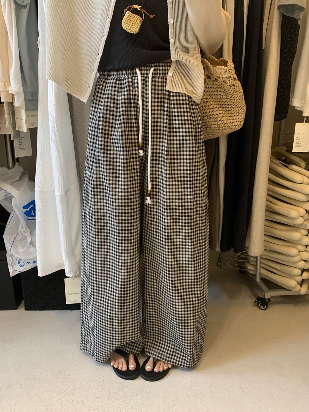 82b2a82abf4b69e45a6073513cf1fed5