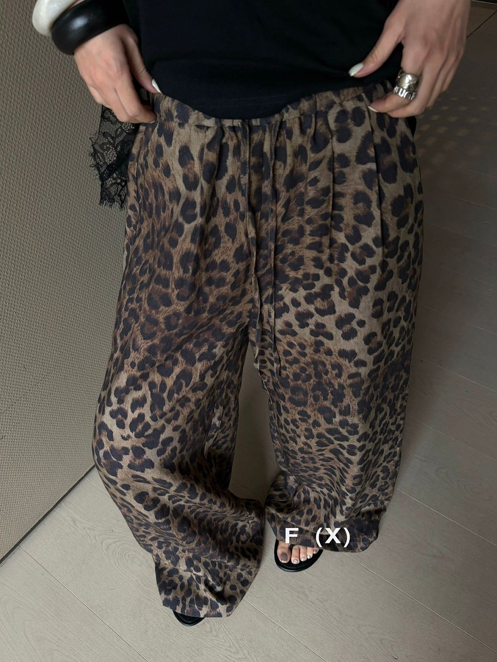 b56b6dd3d3624c73a72b1d63b1b958be