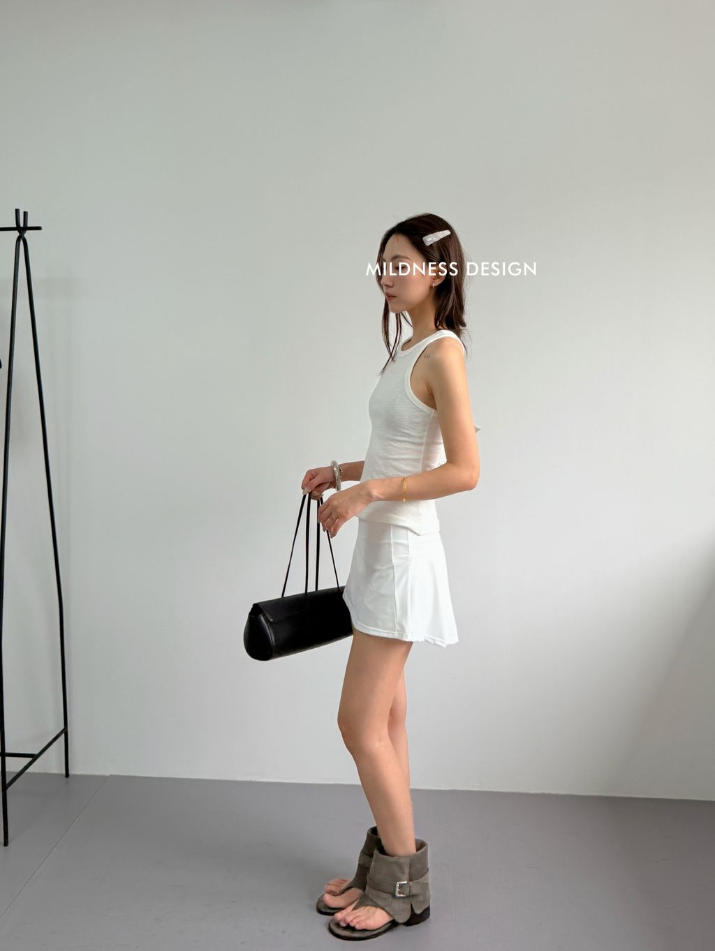 5723297c8733069f8e794410a6ac0165