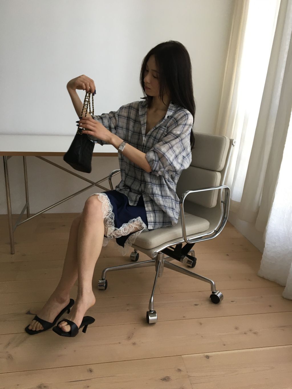 209984df54836422cfd0bfe27c217253