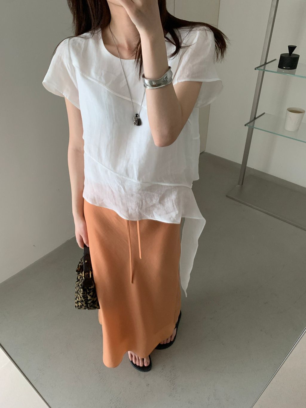 8275bda77f8a57b8507476699c887e0a