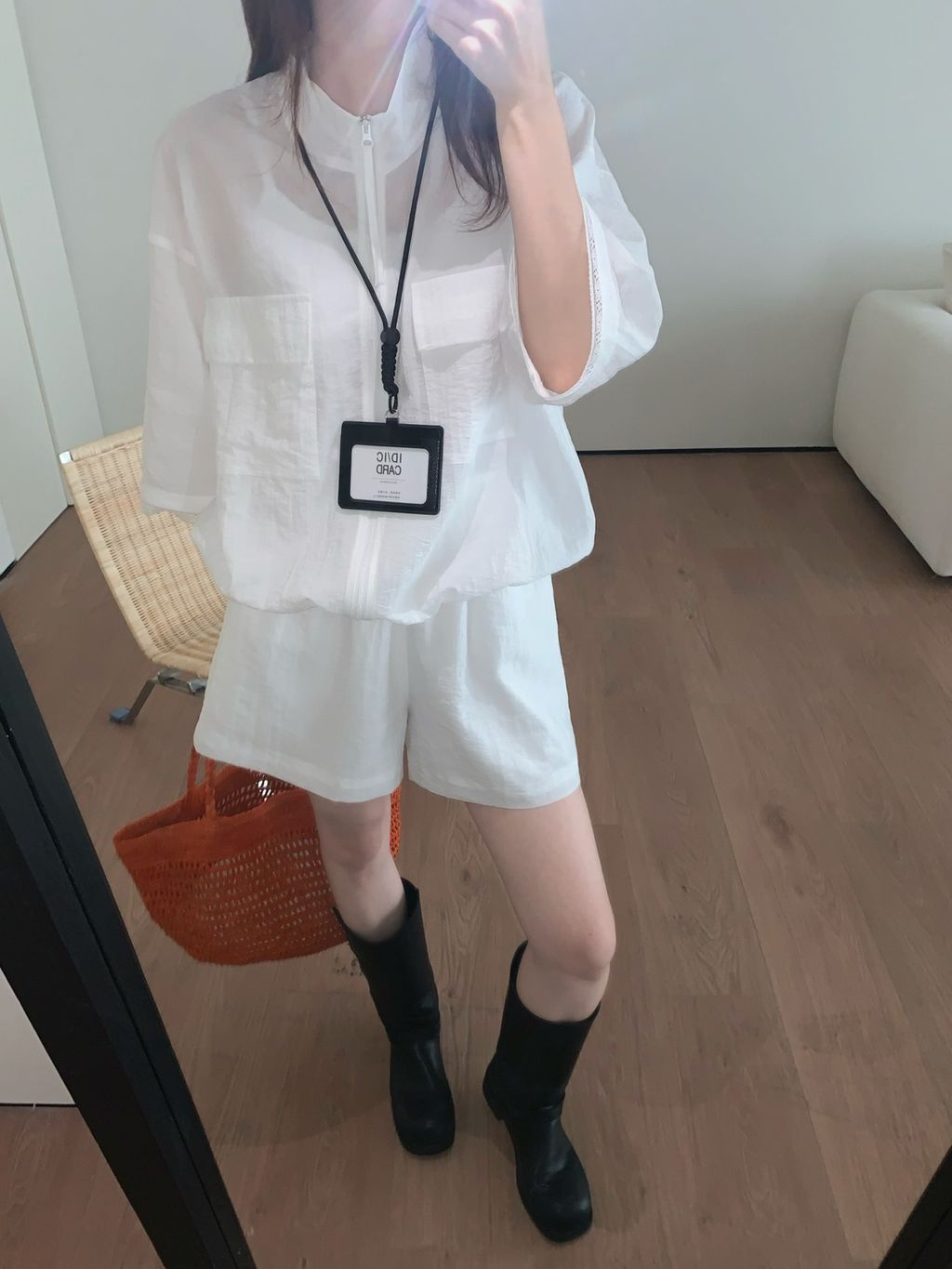 070950f856aae3cec011baec557a9ab7