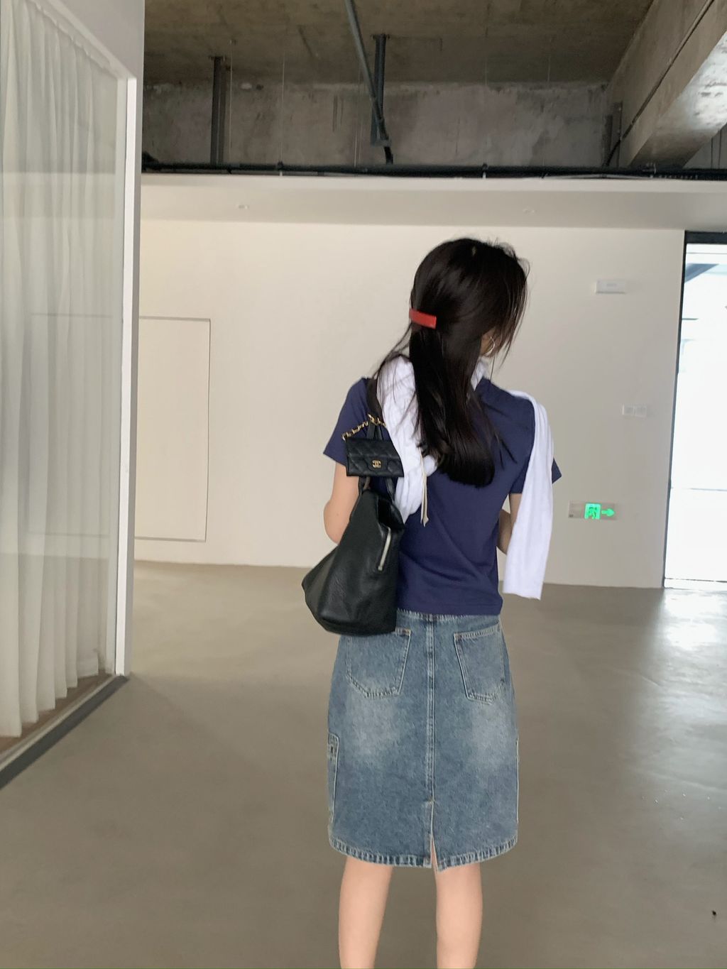 713e1f964af090f87422adb82508600b