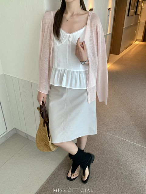 06a057710c48bb2fafb470f27ffb8ee8