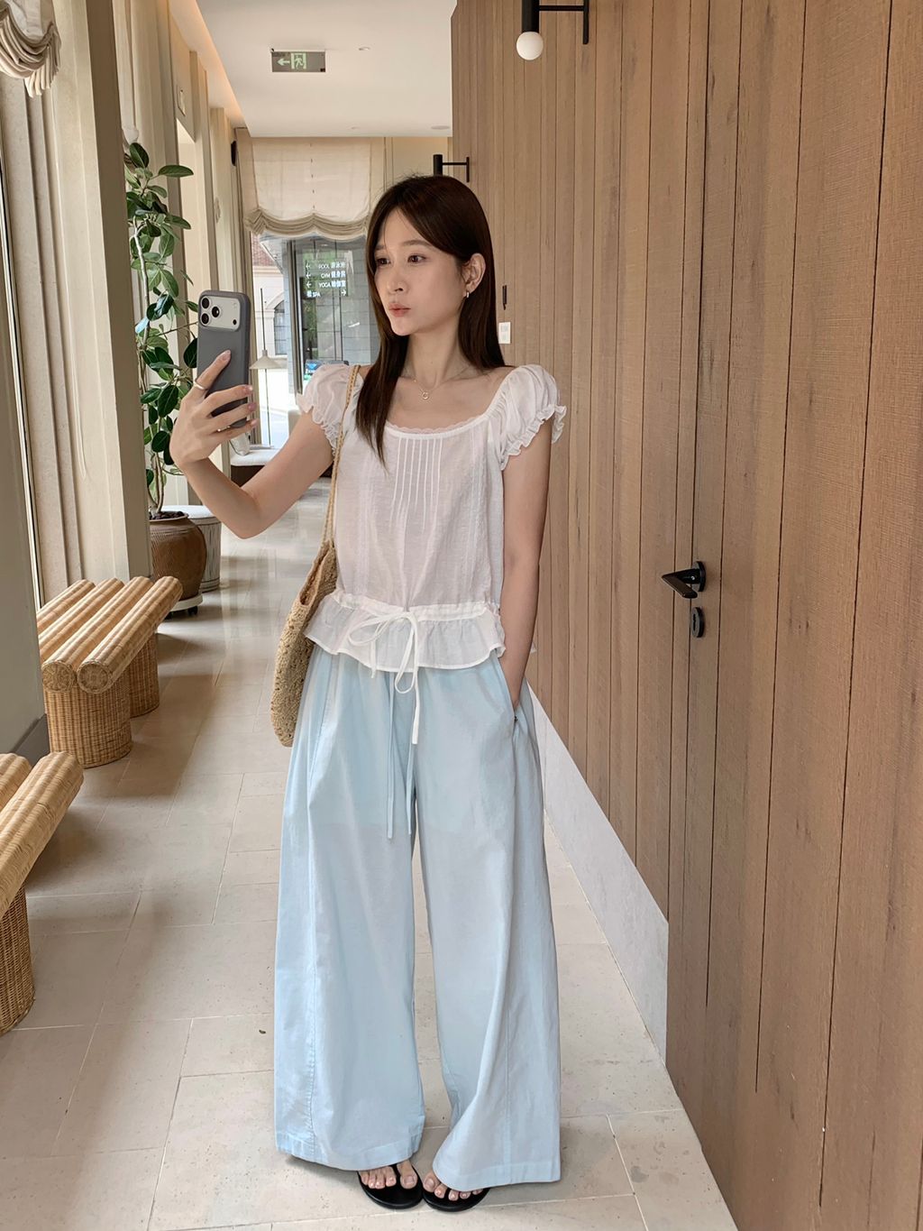 efba831cdd60d26e7495fe7ab3bda457