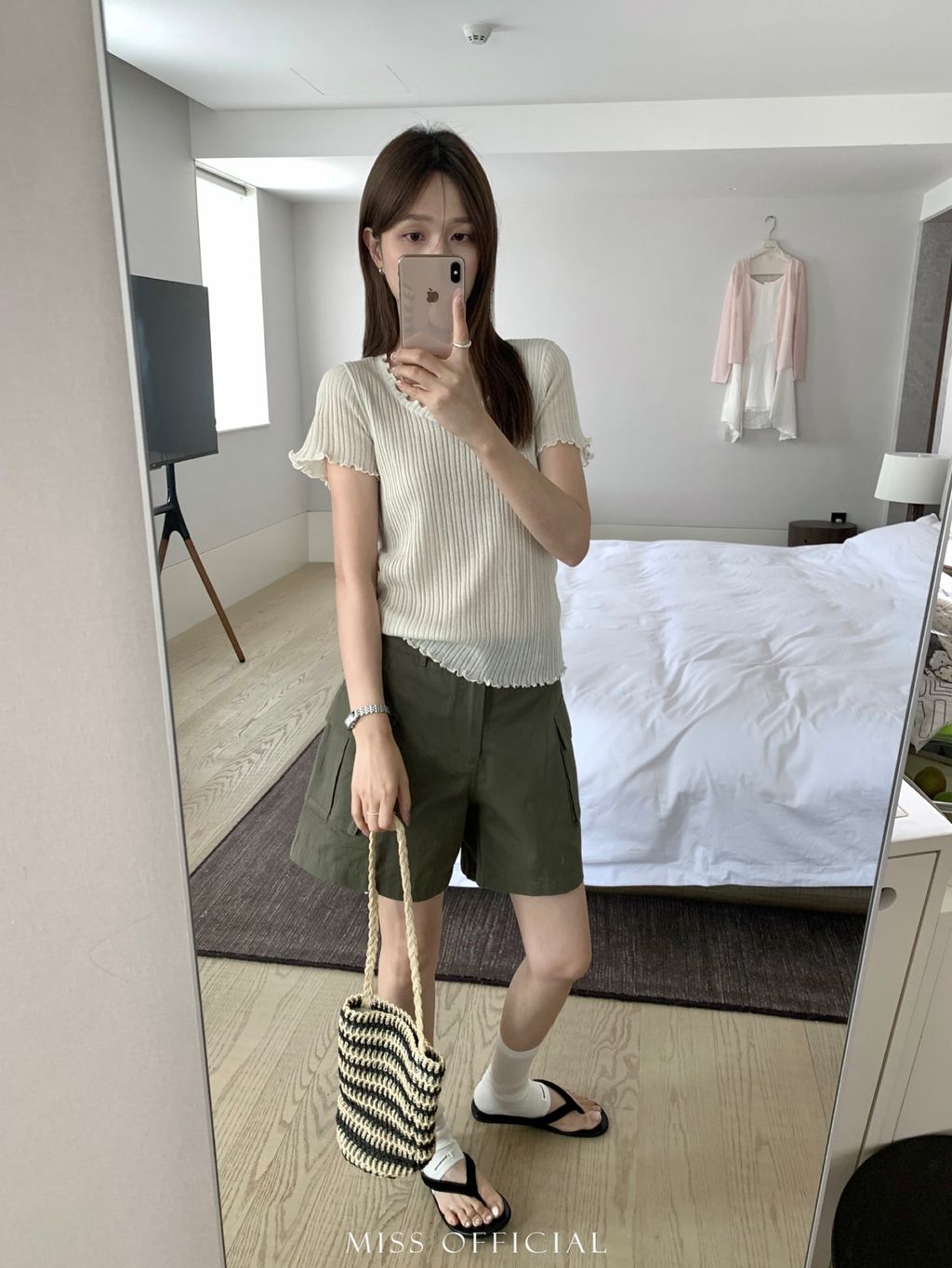 aa43c8e90740586bdeb6fbdbc9468c23