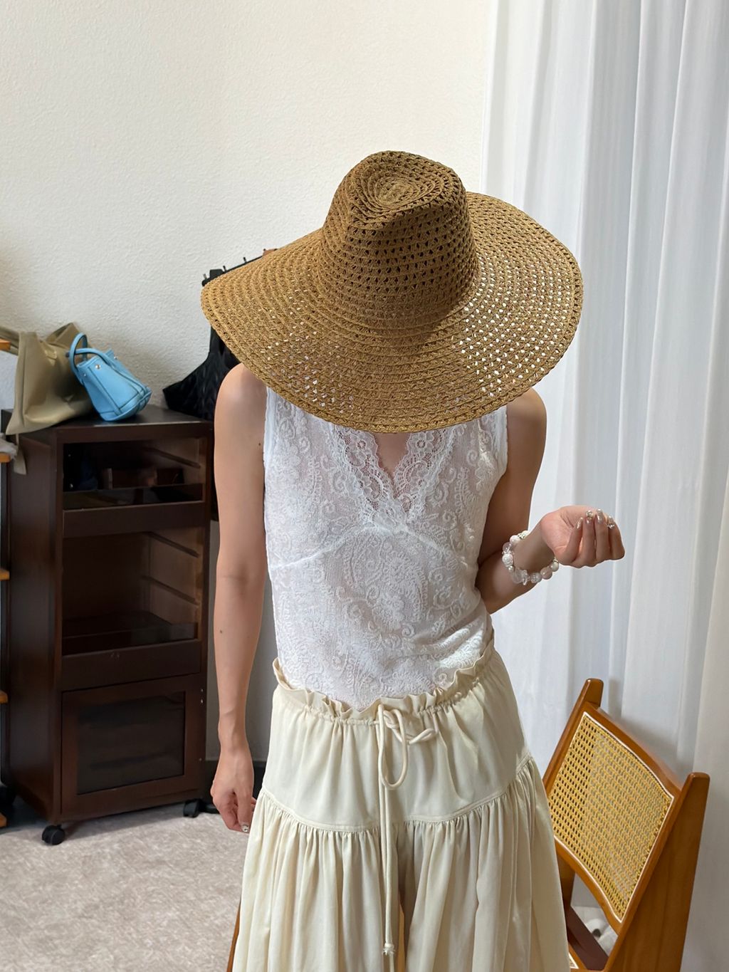 01673ba4d54a7cc75734adc2e25ce20c