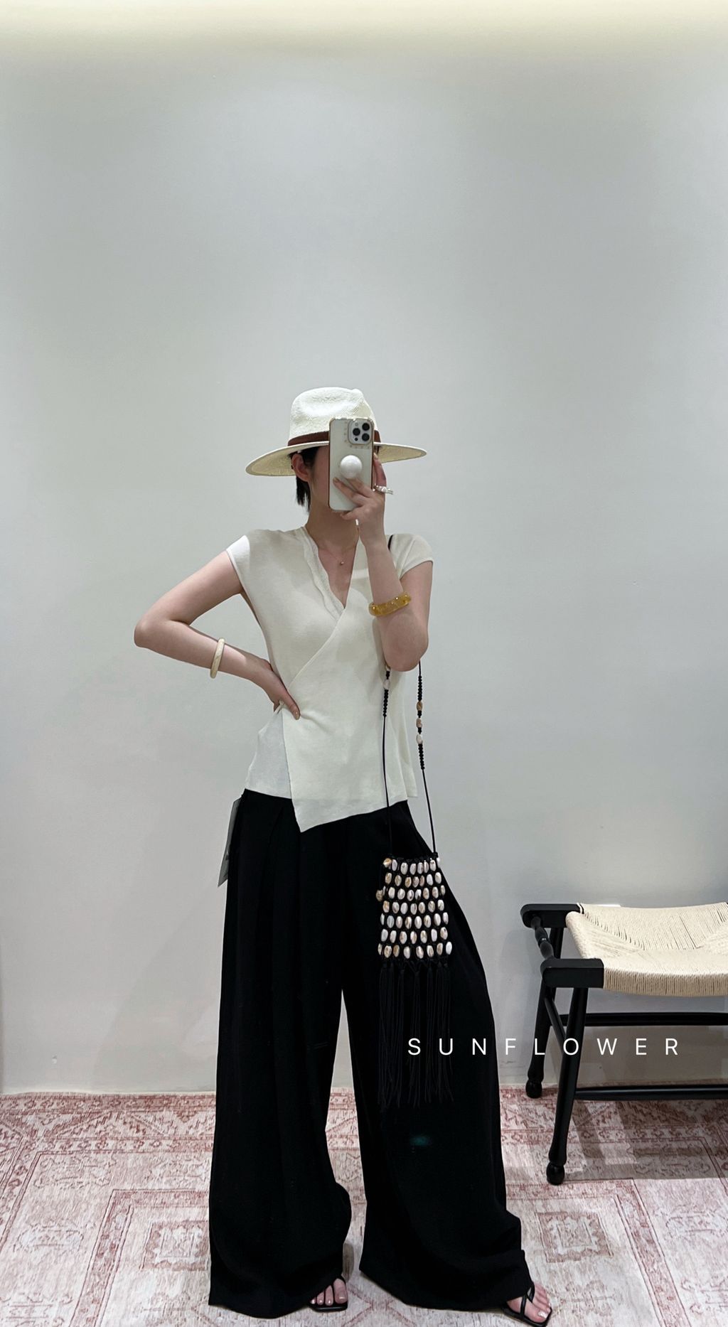 21b828aedbc598fb7d1198562b9c6138