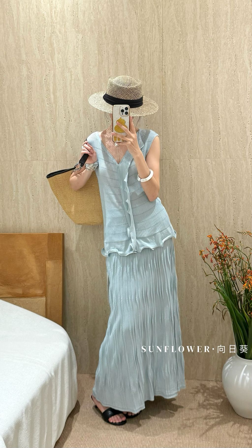 61cce3a2f55e4e95e93bafd3b8abc386