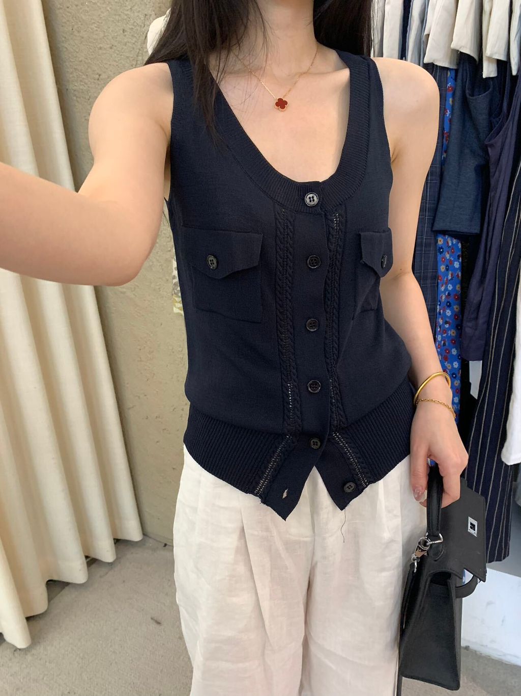 73f8ba544c8fb167fff67d8baa1697f9