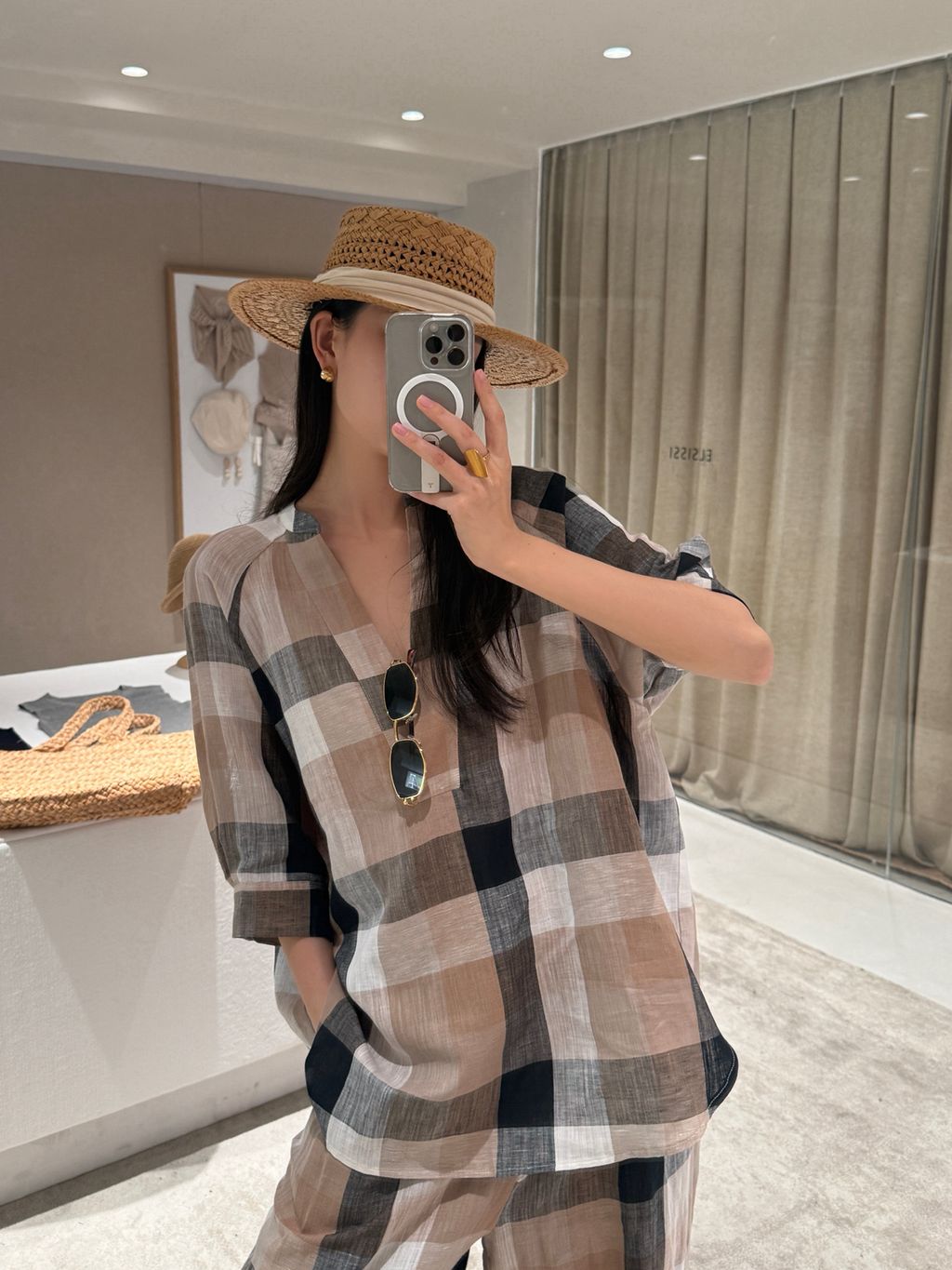 6741048b8a9de945883f02d953b5c766