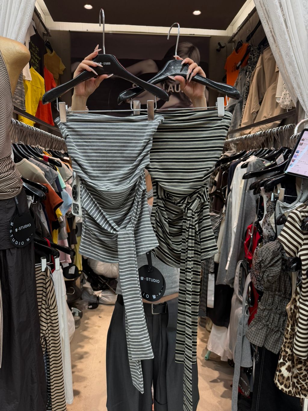 68d982d9b8eac6cdb88bbe6b119fecca