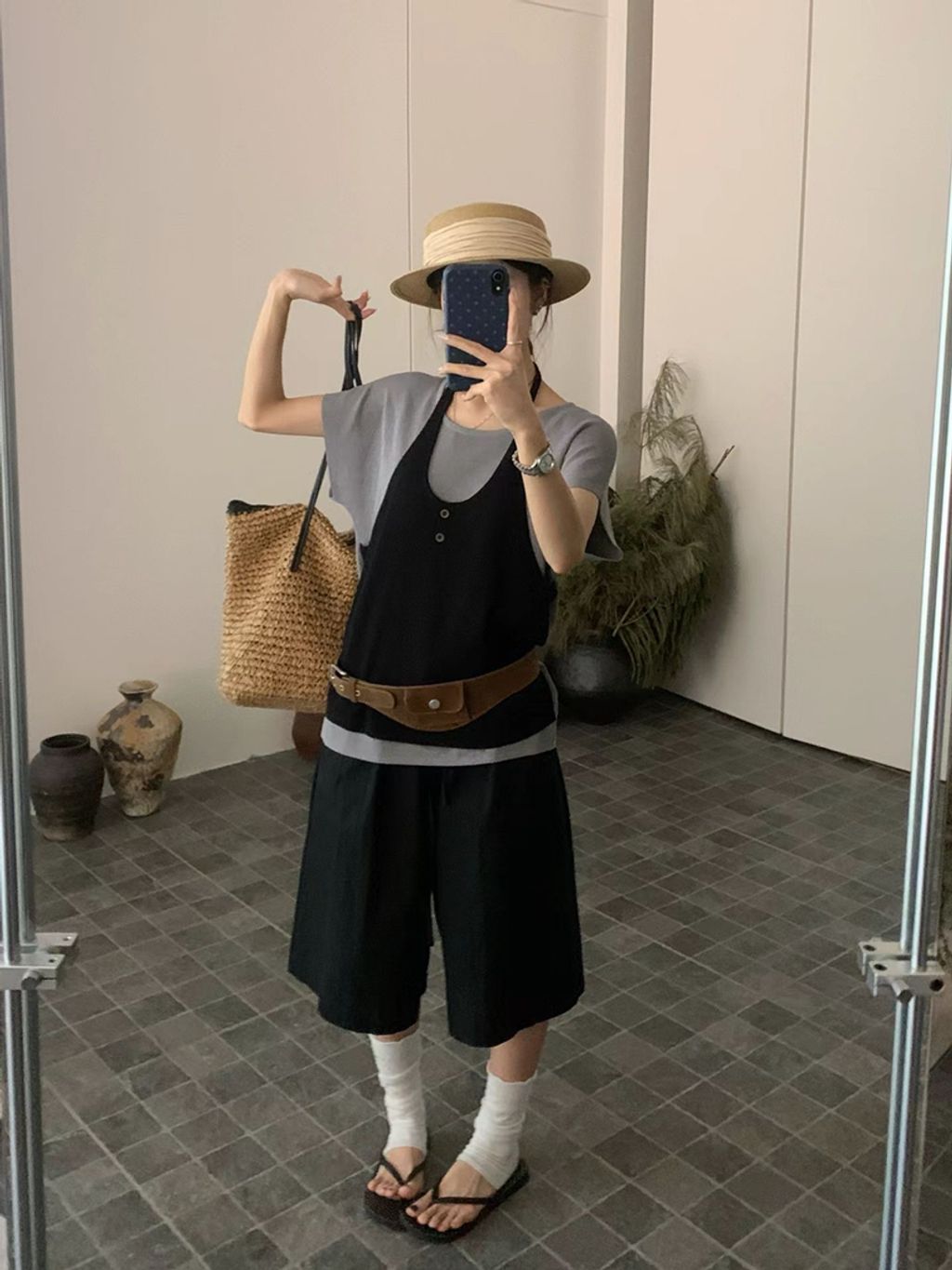 f46cce93052f4425178996a7d566b57d