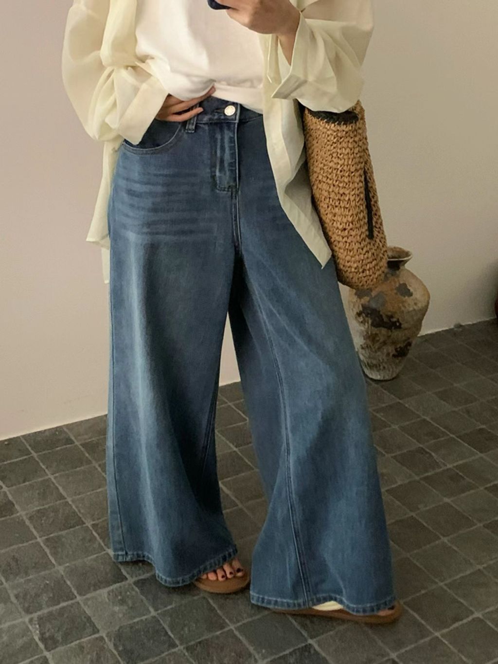 964ebcb19c21b4a324c852f55a51b367