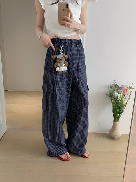 8ee57610c6222672763fe49e99779138