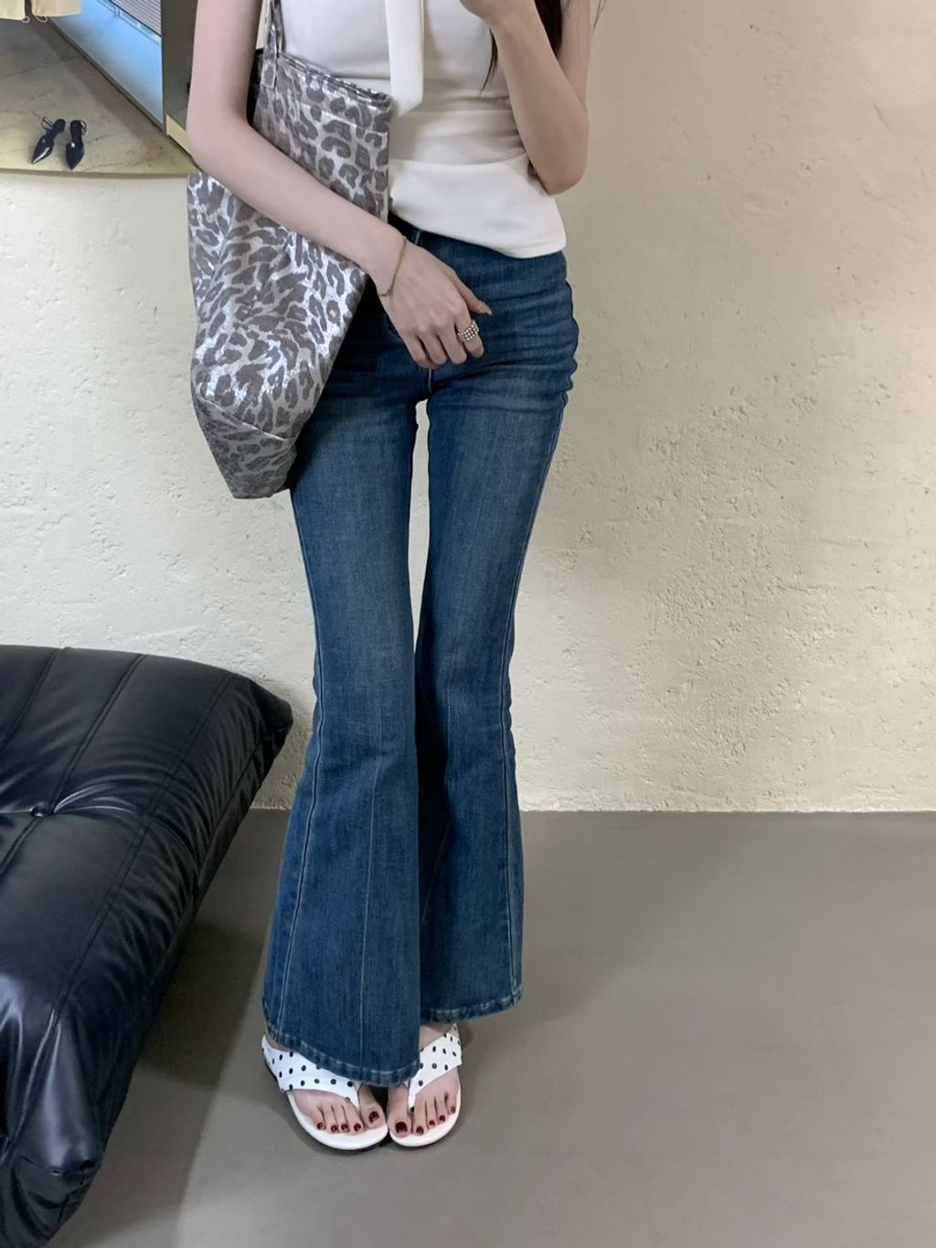 13bd197349d641501df39f954c0f3b59