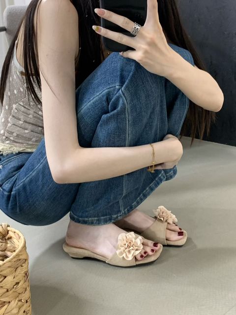 0037122dc5f6d024dedd53d2242bd0c1