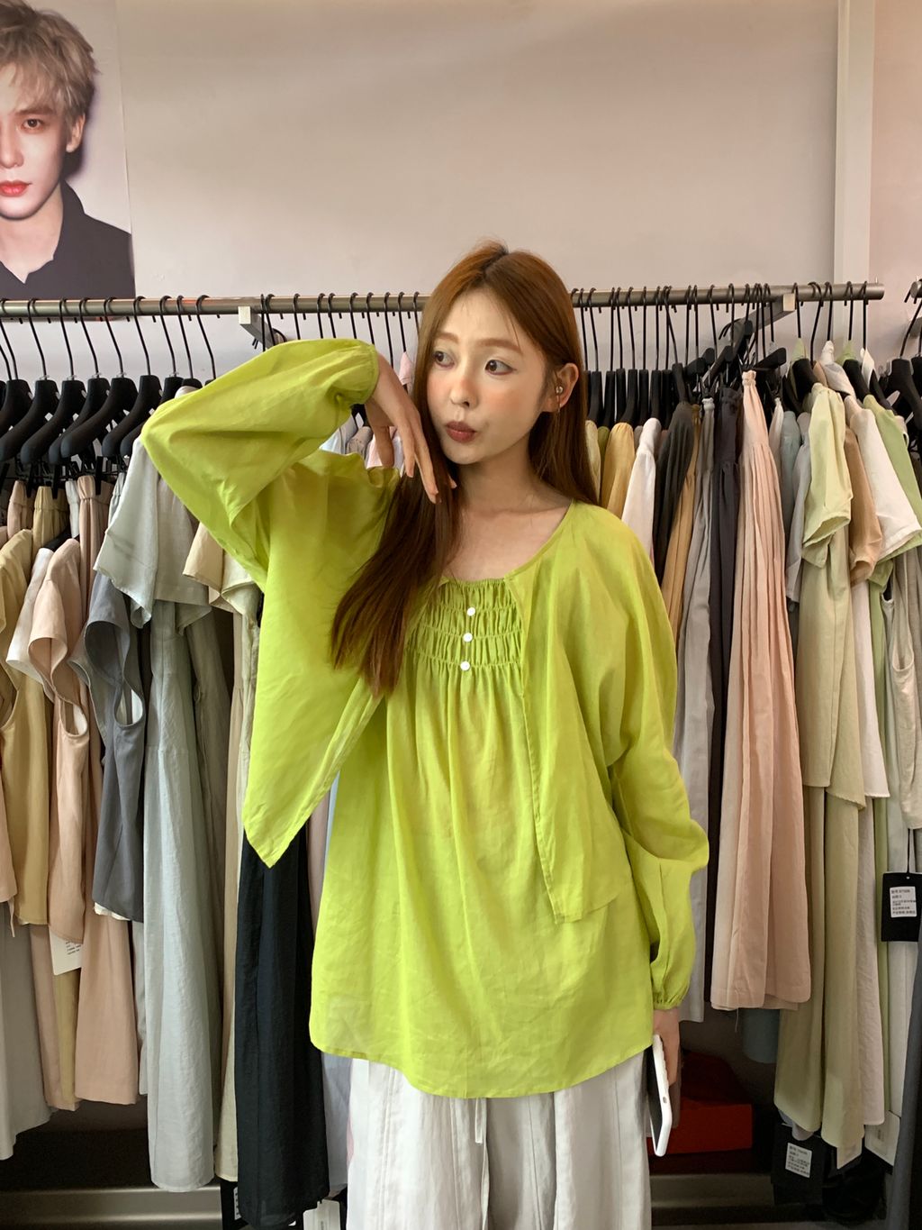 1242e088980456c50d163f298533bfb2