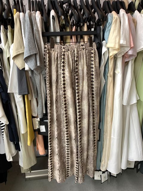 79f2cd4a70ad4080d2c60293abbbb131