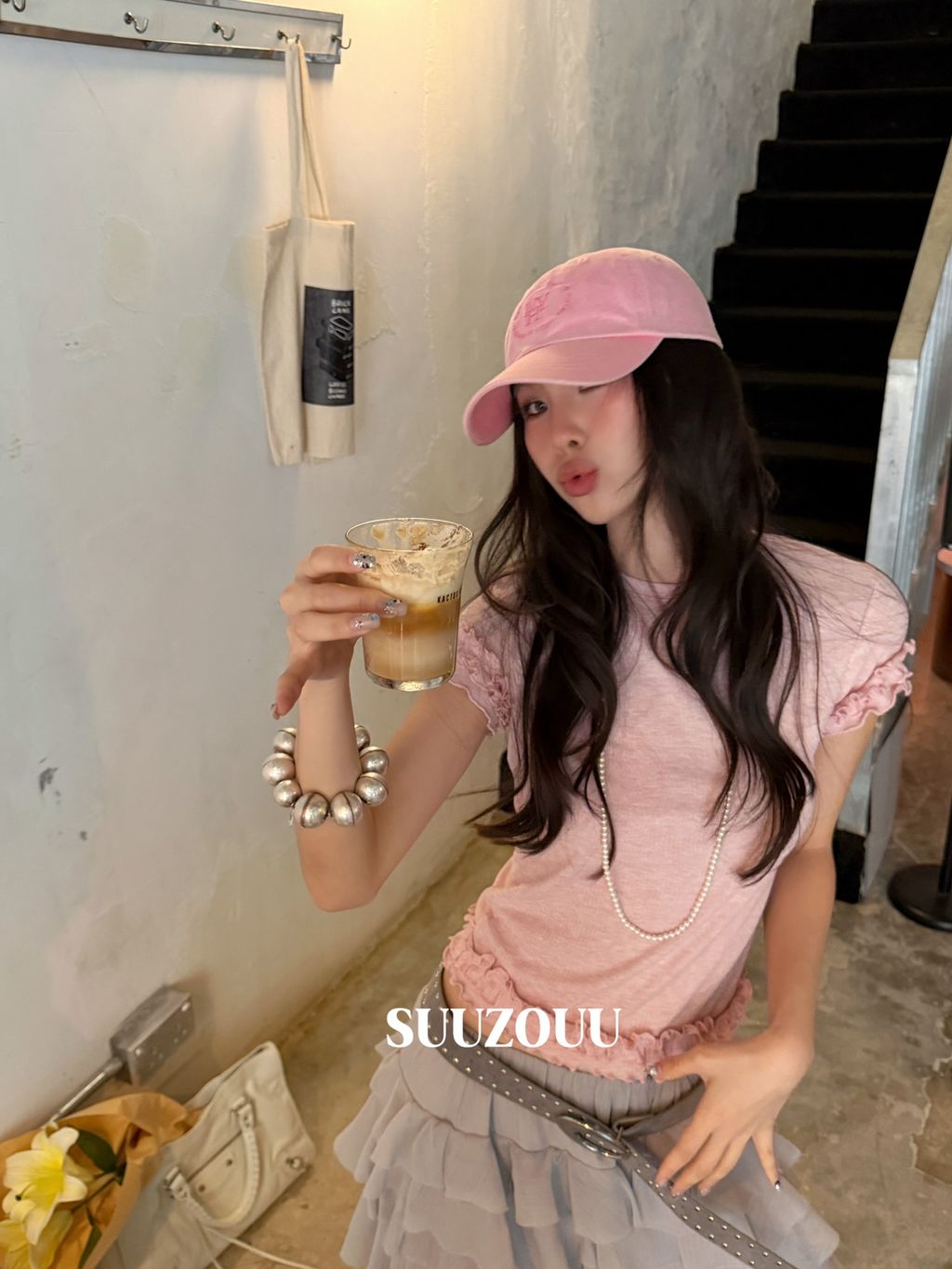 c6503aee1a5e9c5f82ef1a8a0ff081b1