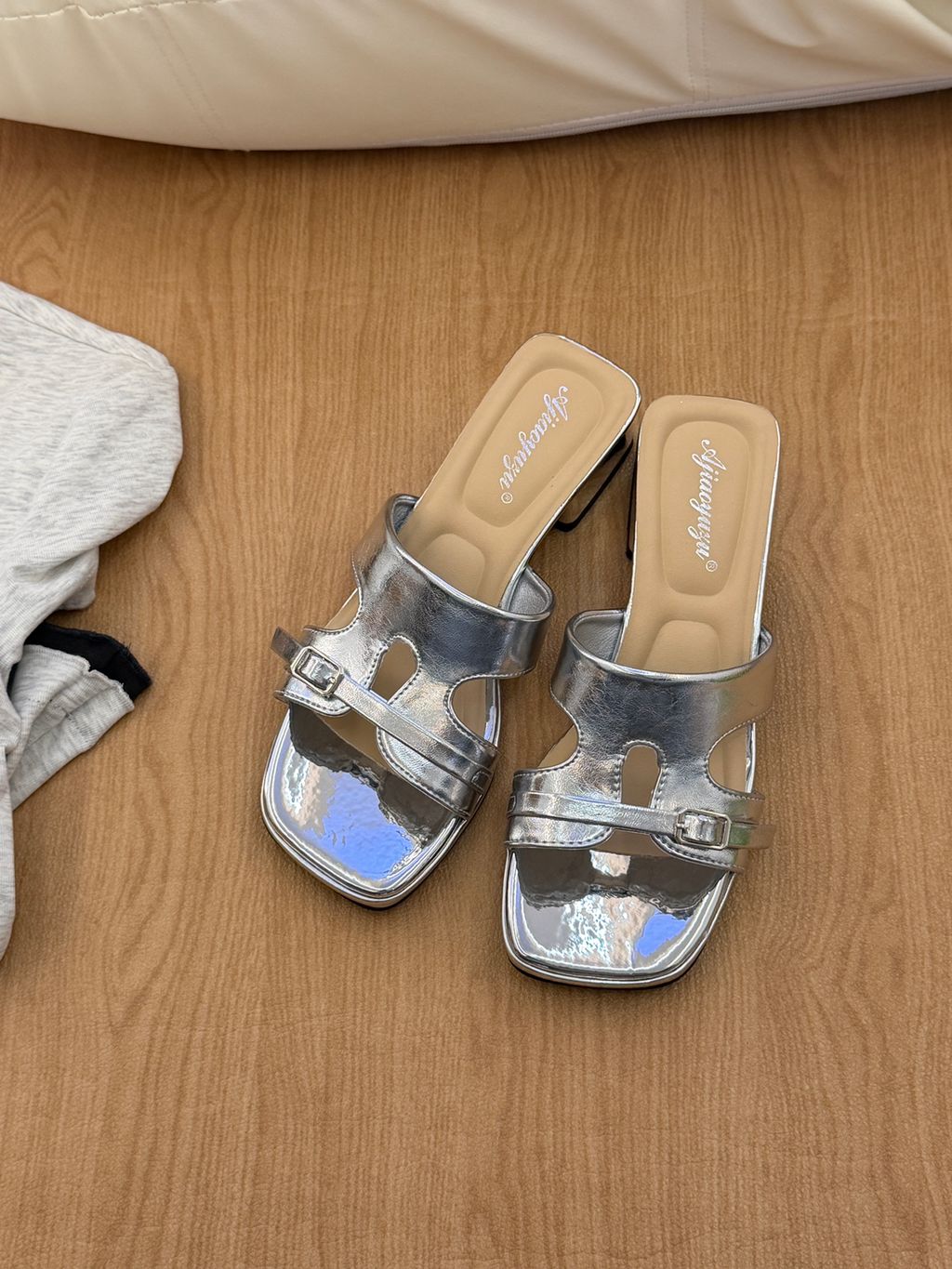 0d381577af818b4b956595b3f3573e64