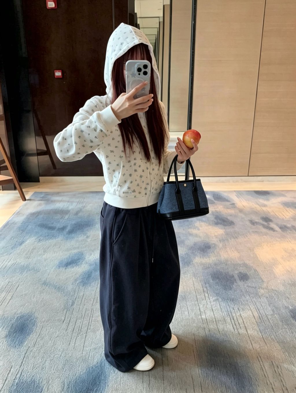 896b3e26662cb12e8766341e371f7015