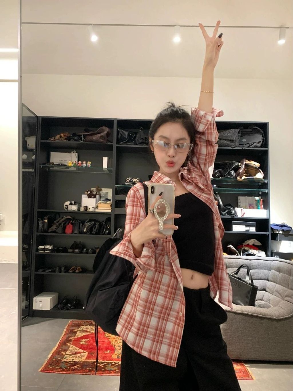 b5c84f33f4b9df9ea881d4ba7cbe8cab