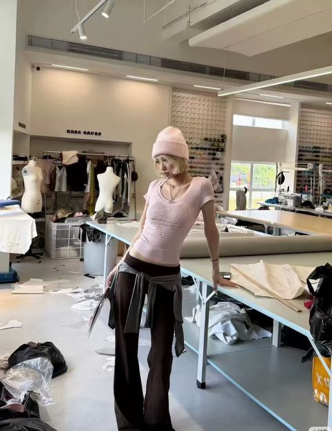 5b487f2efe6d29389fa5a583986a6cd5