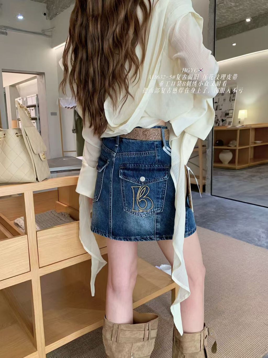 01c5fcfe63b06ed98d227061bc11ea2b