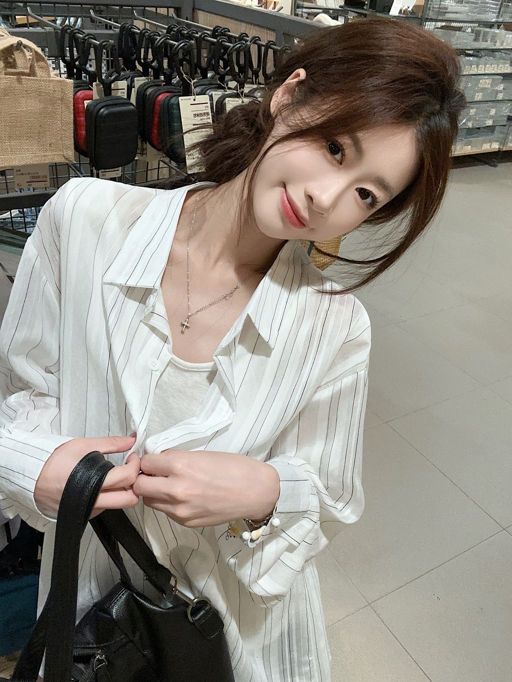 cff85b7d193f8c92fda99a0acb86bfb1