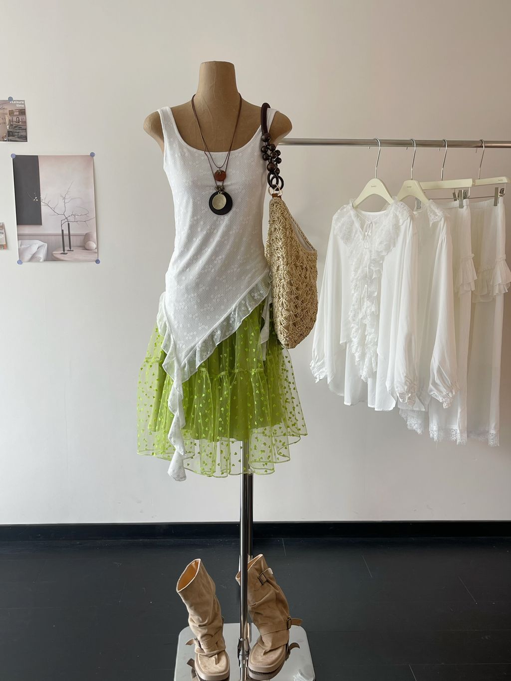 0cf9d3793817f0b93f4178d8354b966f