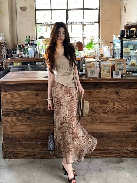 7b0e4b92912449020fc8236019e484ac