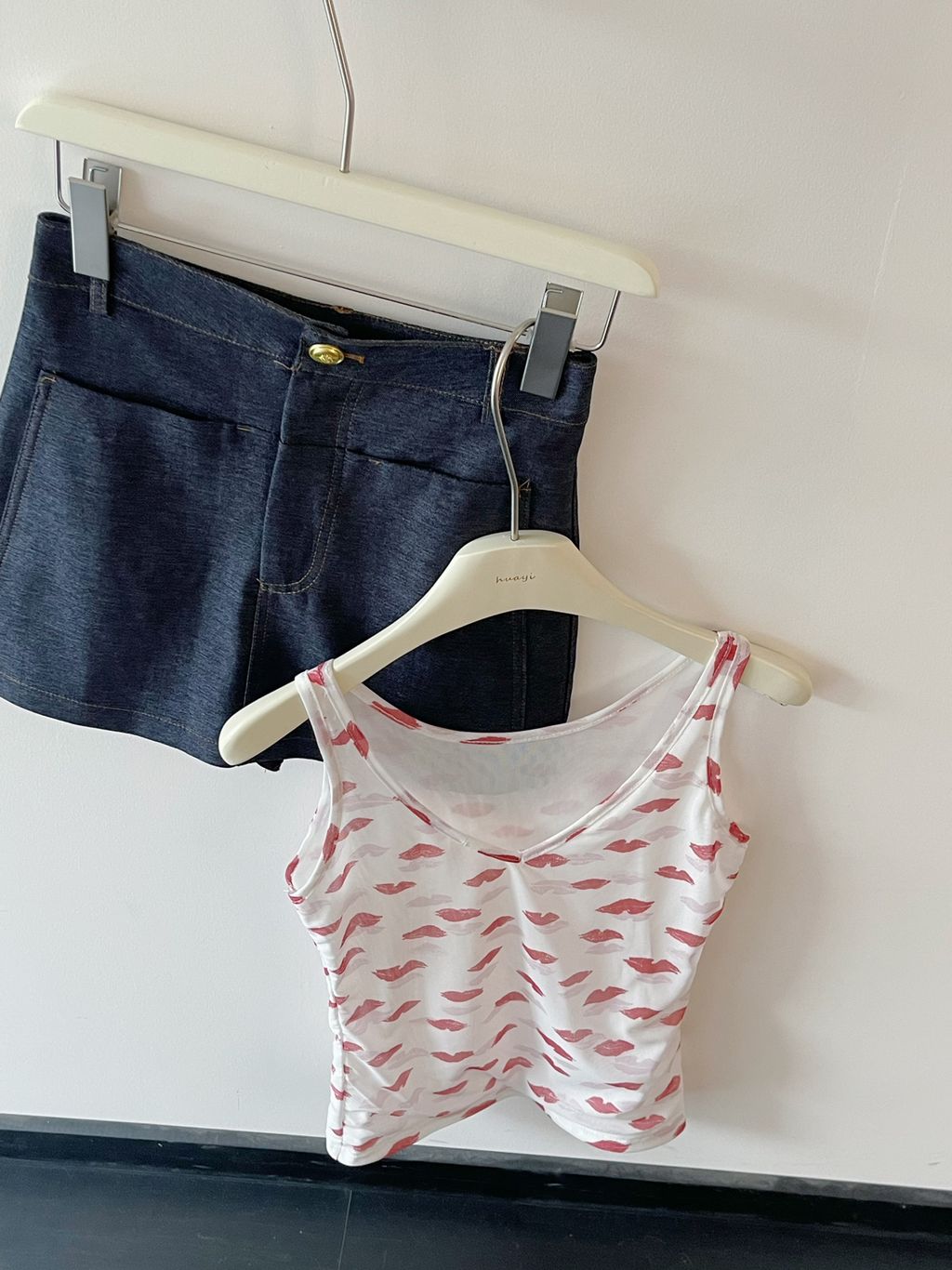 25b06fd0b5f7693b0a7a380f5db39241