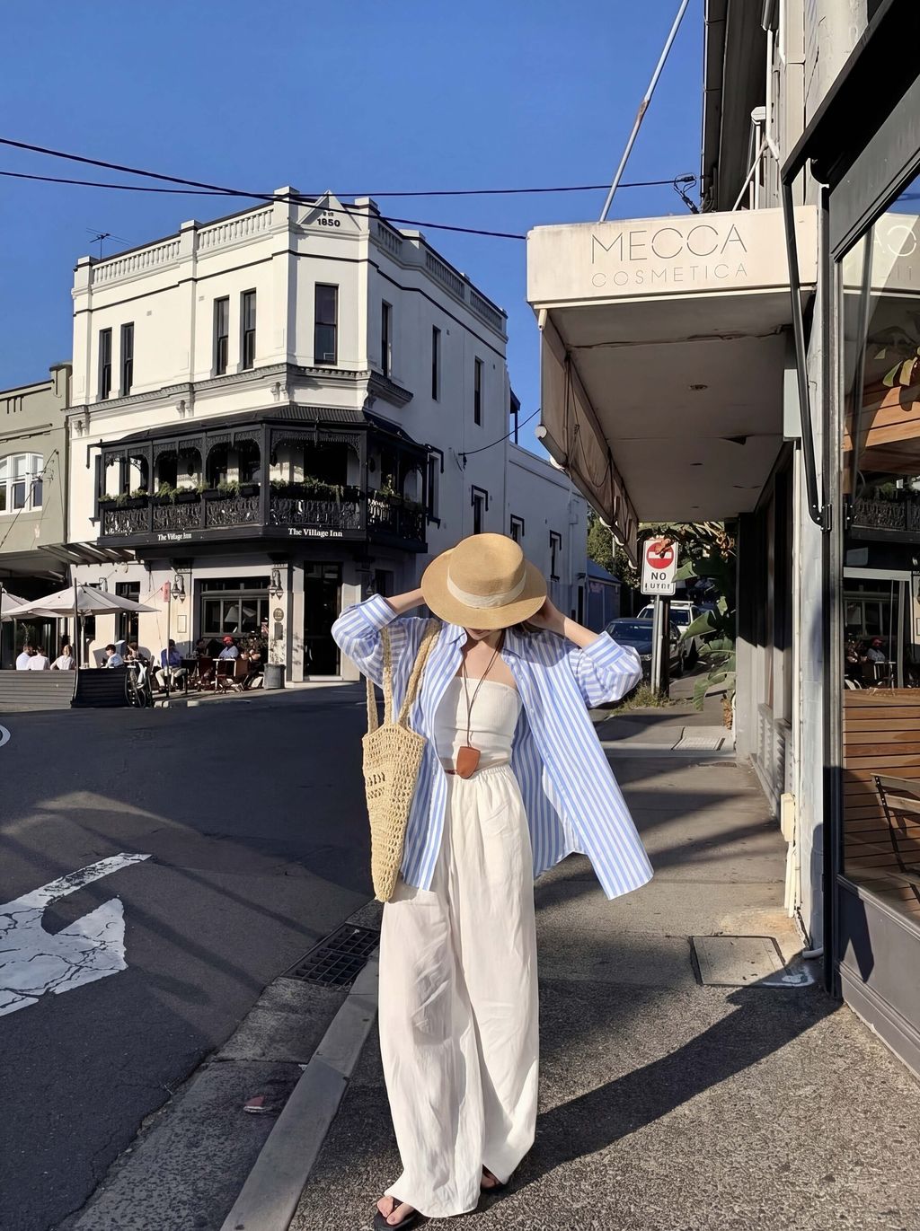 7e82ccec966f8bfcbc9f81411a6aaa82