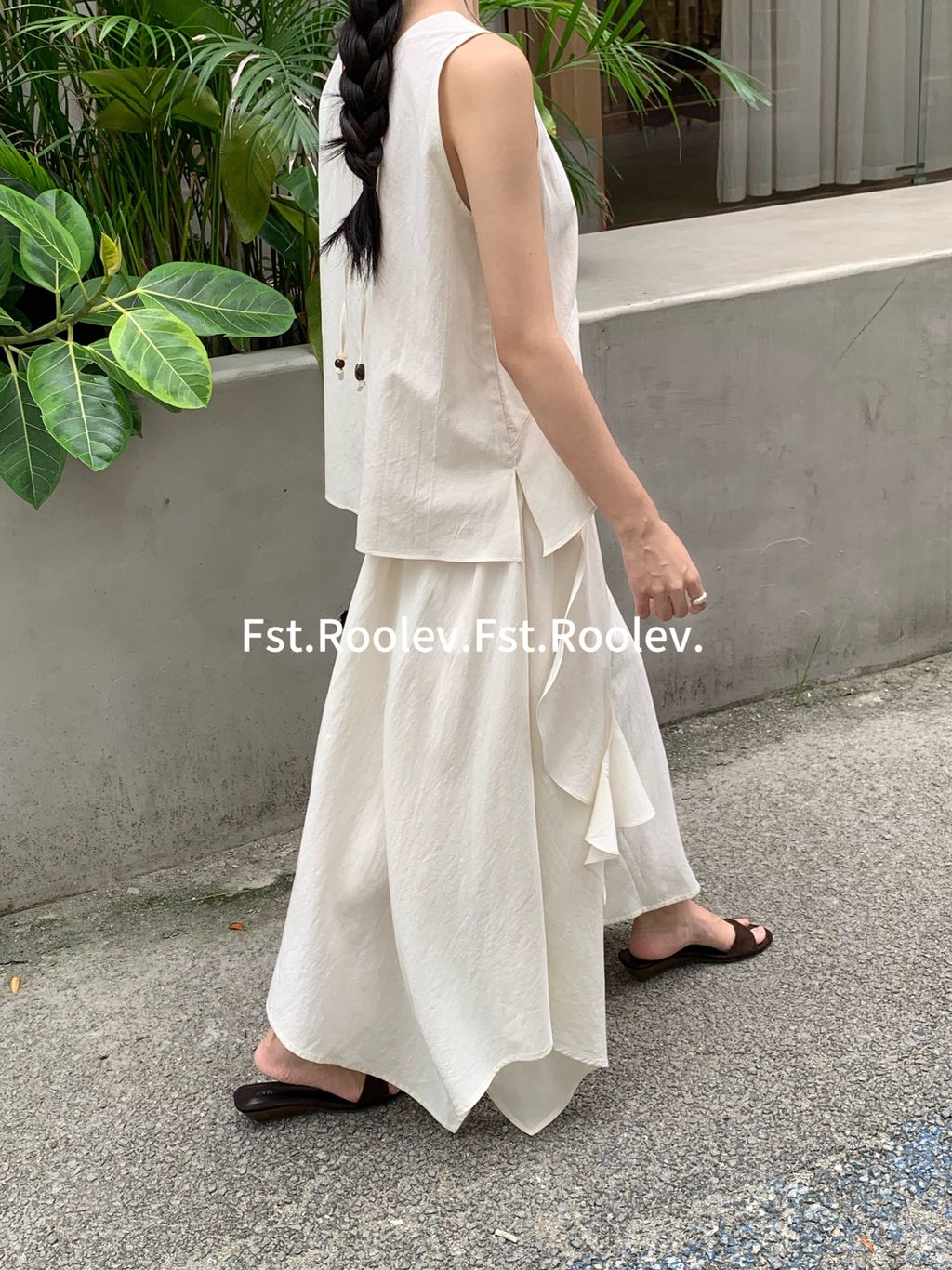 74d14c7fbbc2fb65f6123ff936c92979