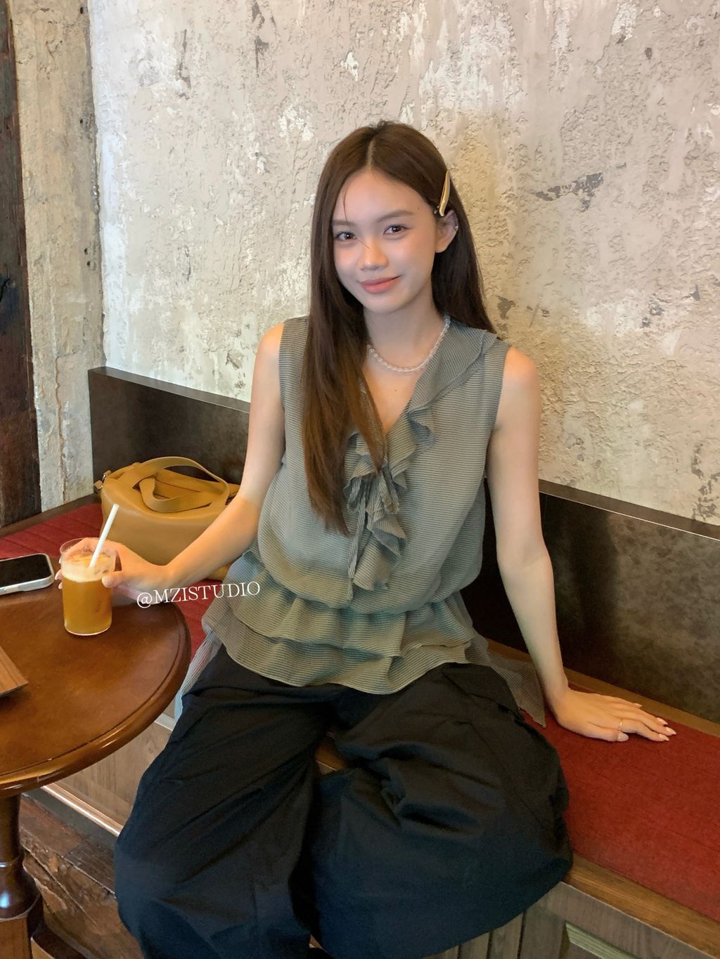 472aa625ba8a909a9a4c138c741d2e7a