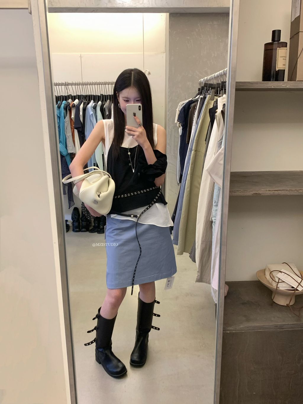 98758e17b9ab6a1d5cdd6ee3989a9ea8