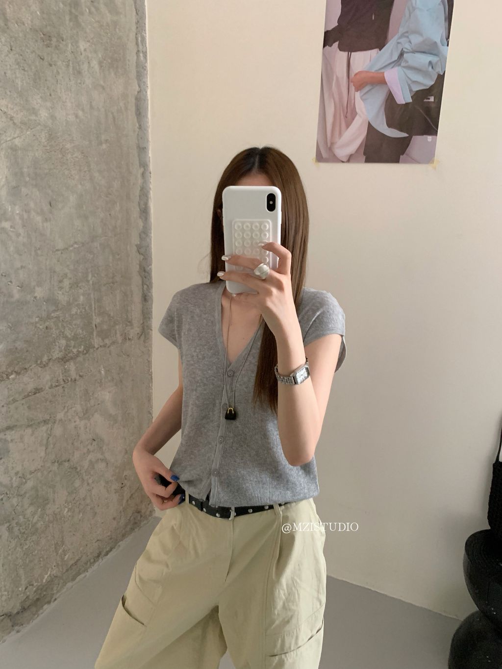 4bf7a19fe3a827b6f2adcf176f08bccd