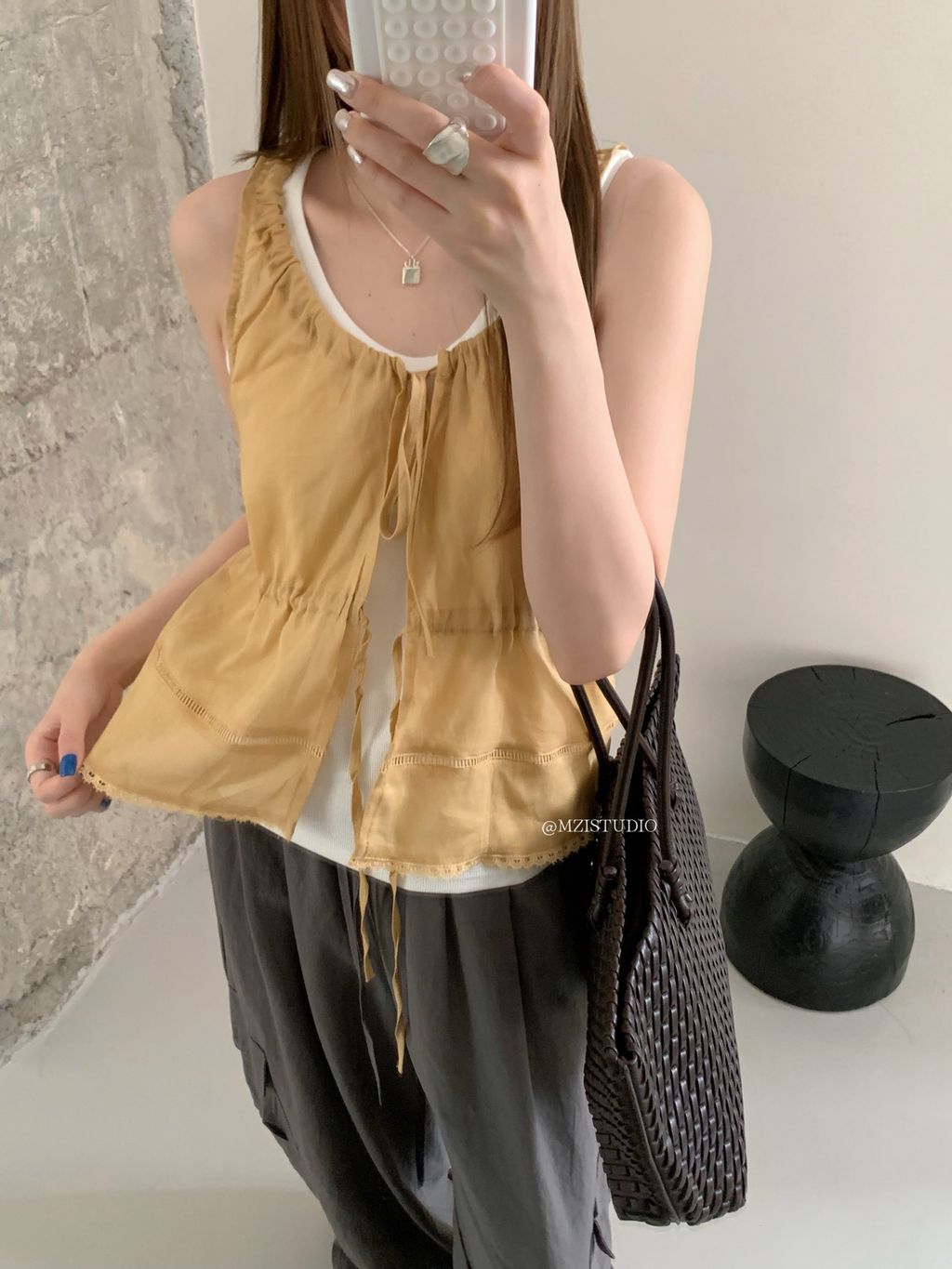 ceee3310b79363940d22bdb4c18a834e