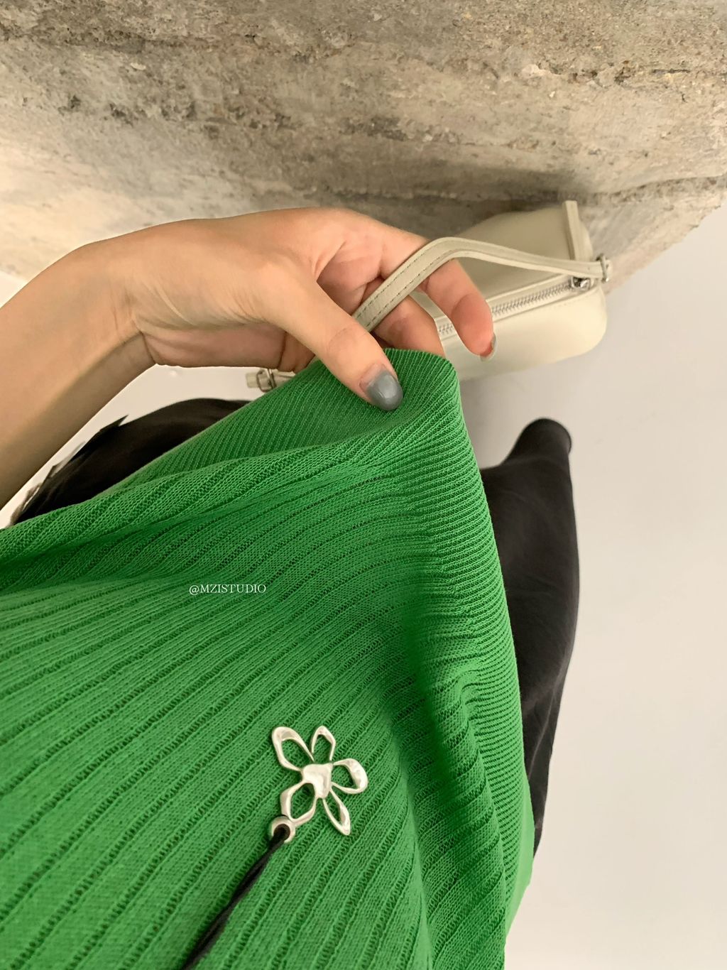 ebdcb0596284aeb639a4c386d41db2cb