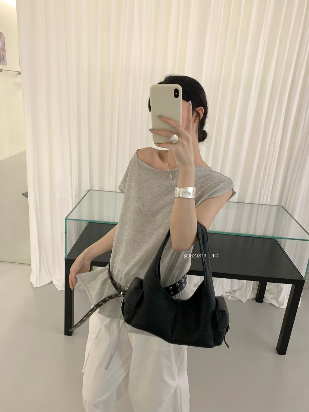 61e91afb46ffa9d59a32a9087b6fb603