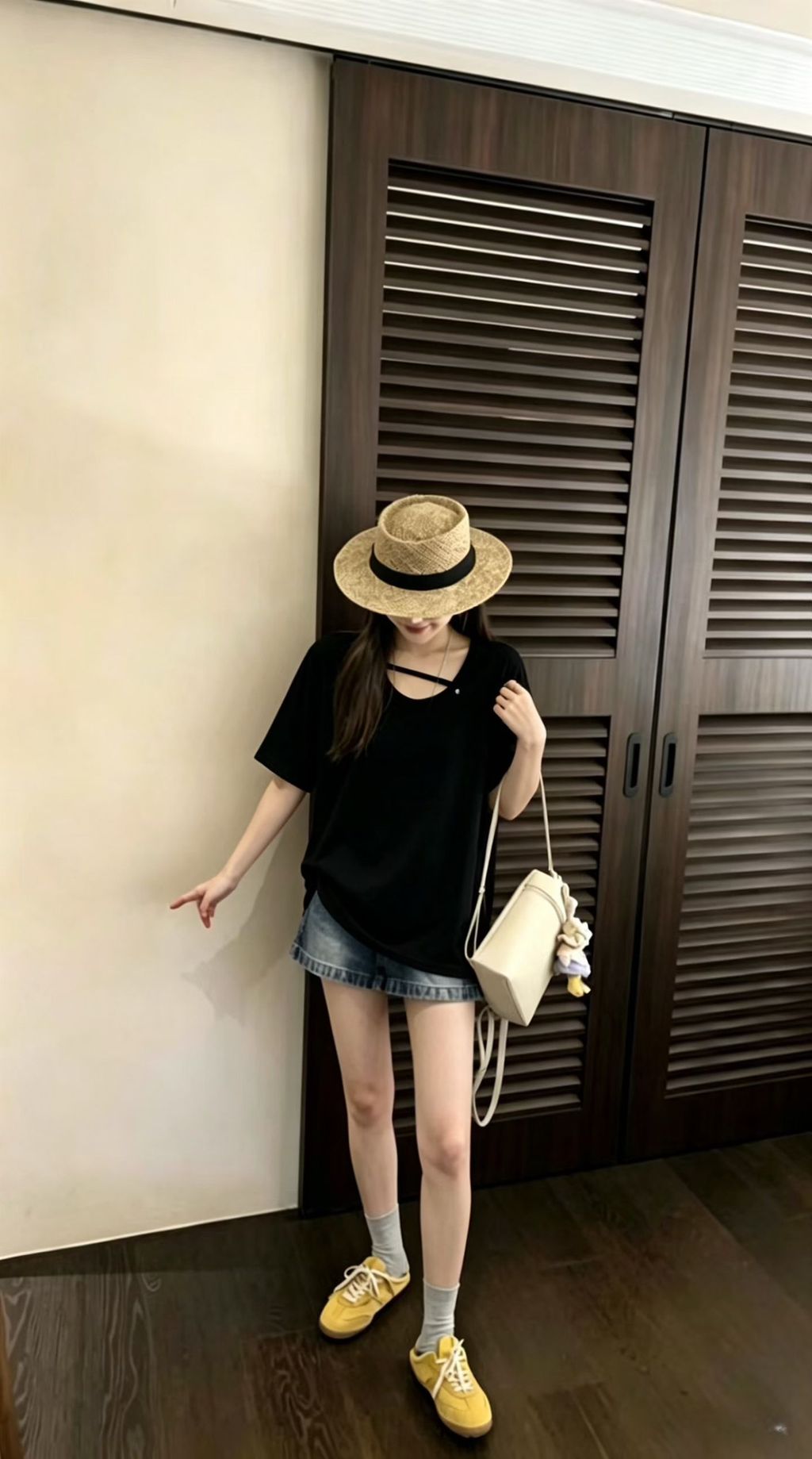 81709a64df0c9703cc5b1a7b2add223a