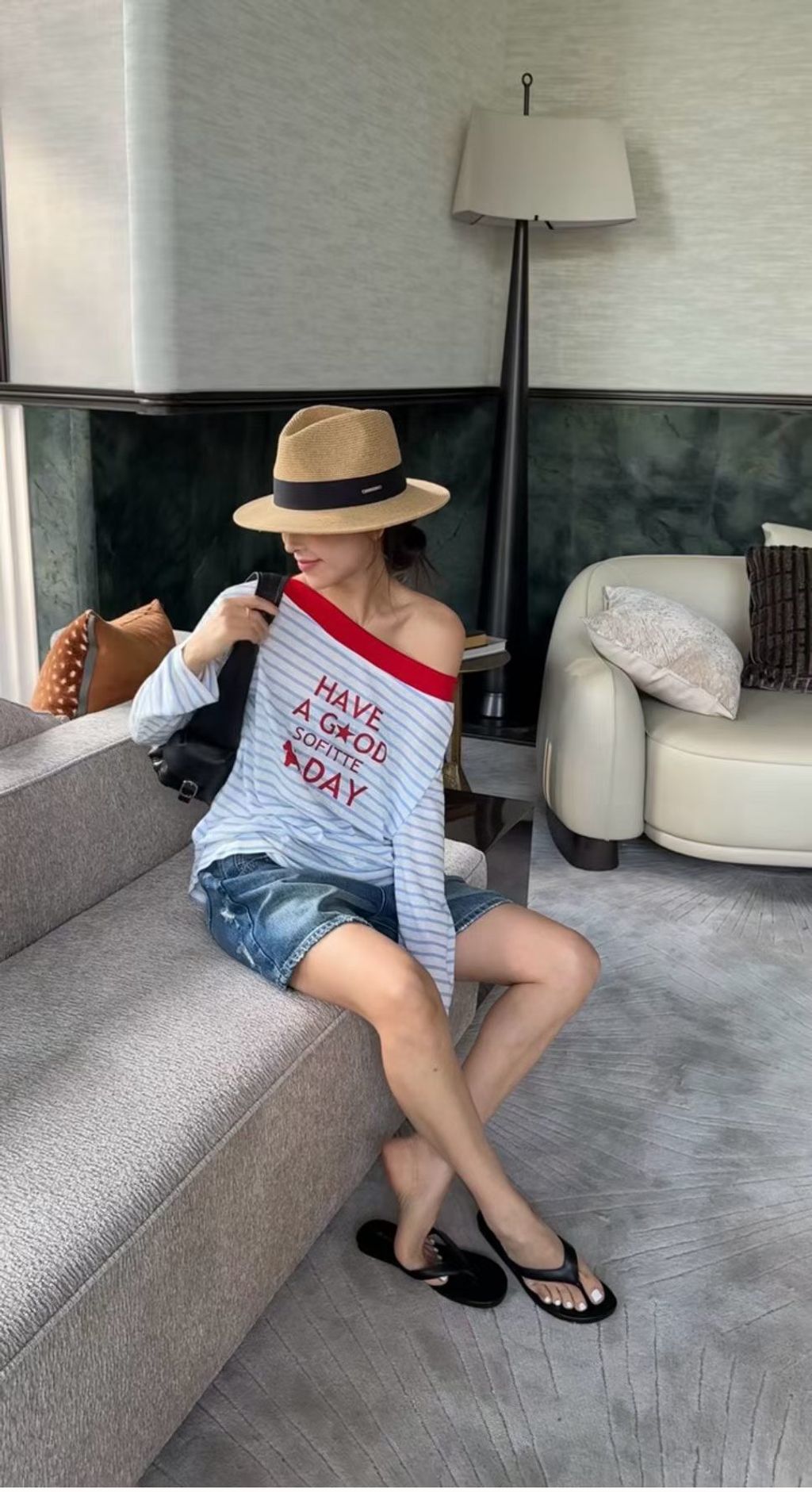 25f5aba92a5e32f484c84add86319ee3